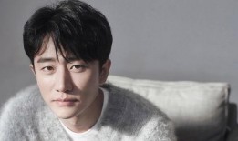 扒爷爆料成毅女朋友视频,成毅恋情曝光，女友神秘视频引热议