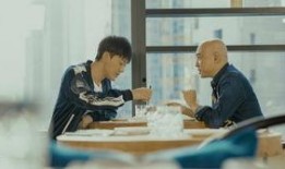 食在囧途在线观看,笑中带泪的美食之旅