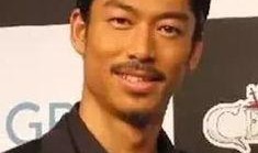 大嘴娱乐圈爆料人,揭秘明星幕后故事，人生百态尽收眼底
